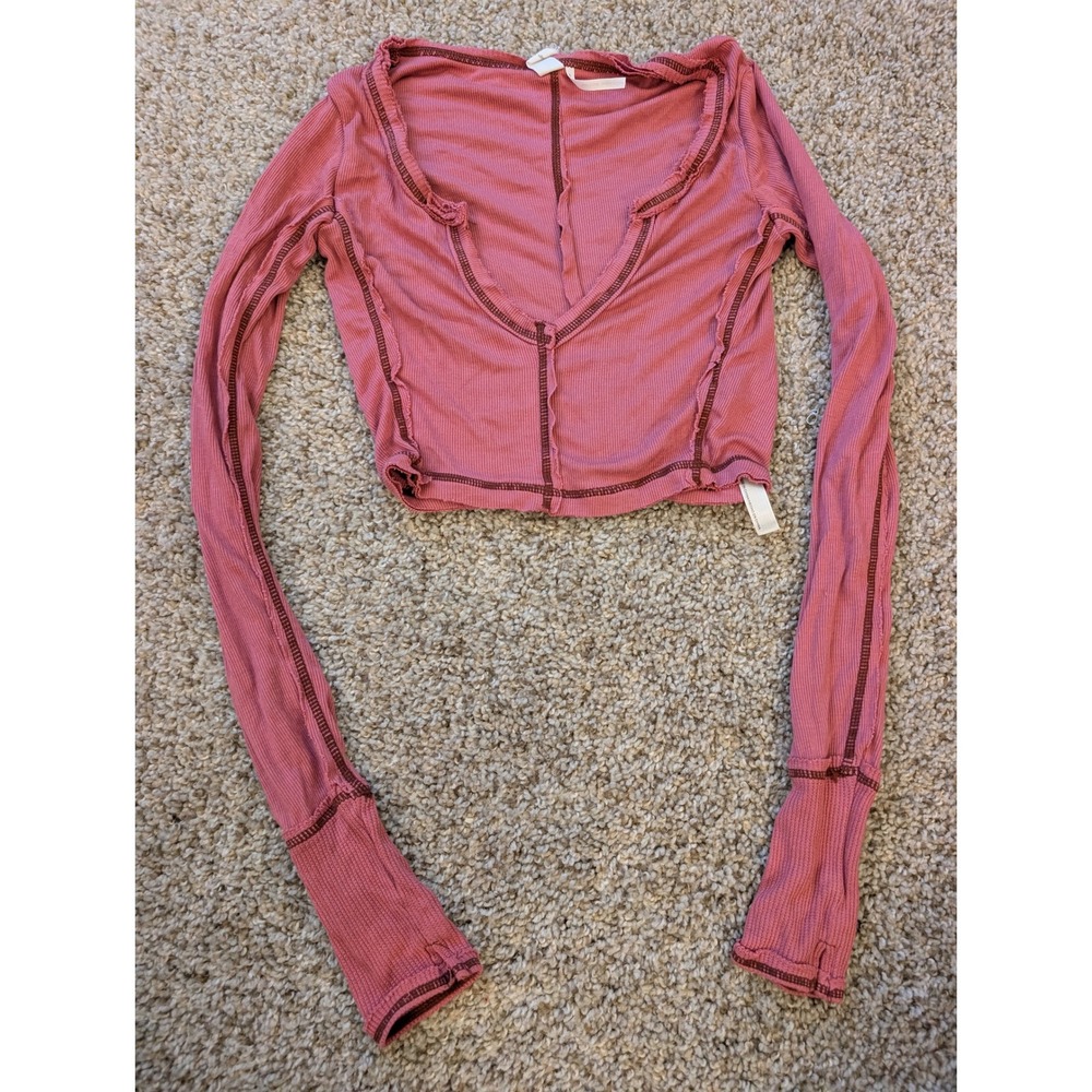 Out From Under Urban Outfitters Pink Ribbed Exposed Seam V-Neck Crop Top Small